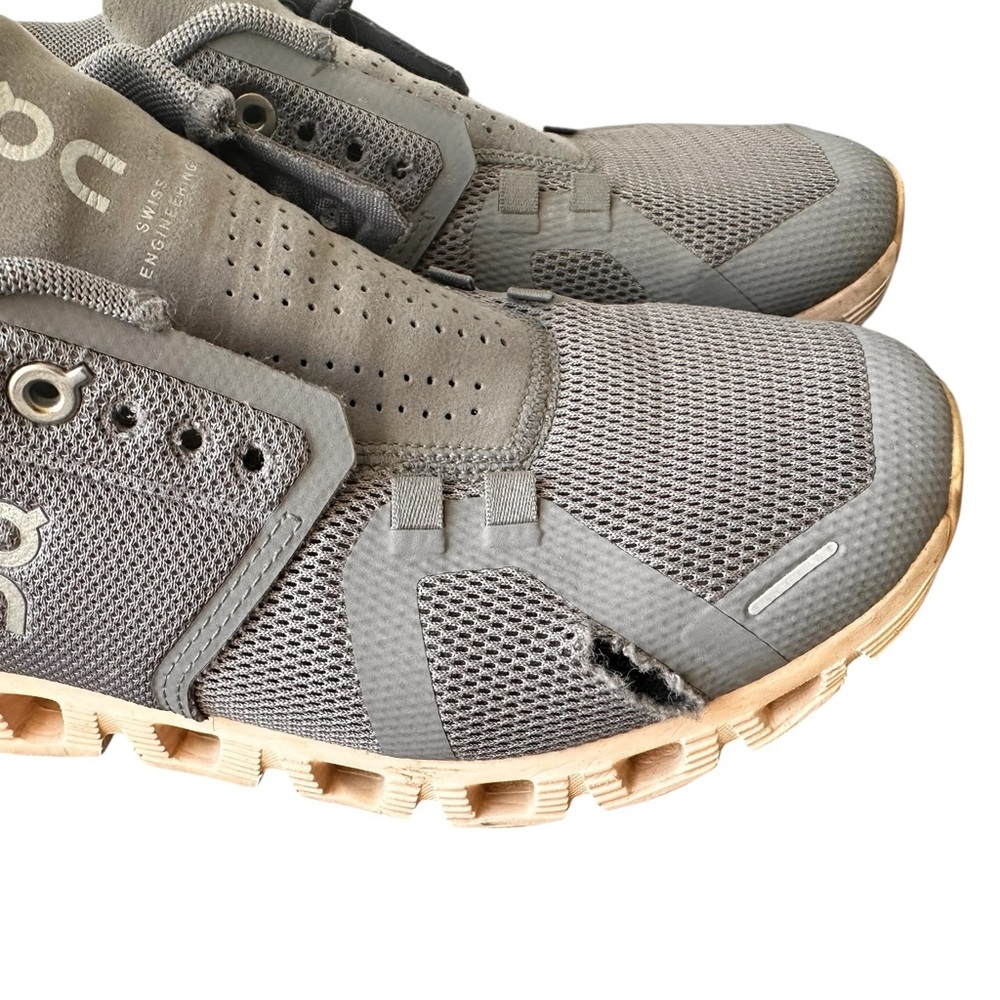 ON RUNNING CLOUD 5 Women’s Shoes - Picture 9 of 15